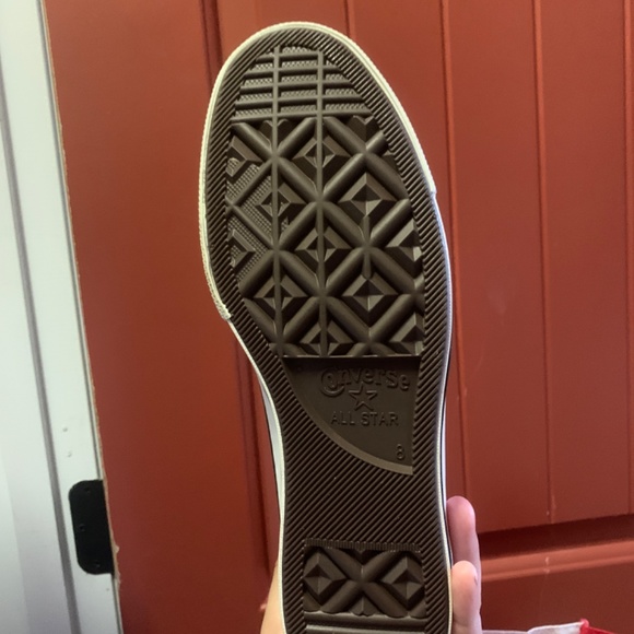 Converse - Picture 3 of 6